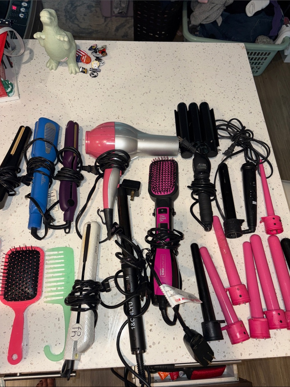 Assorted Women’s Hair Styling Tools - Pink and Black